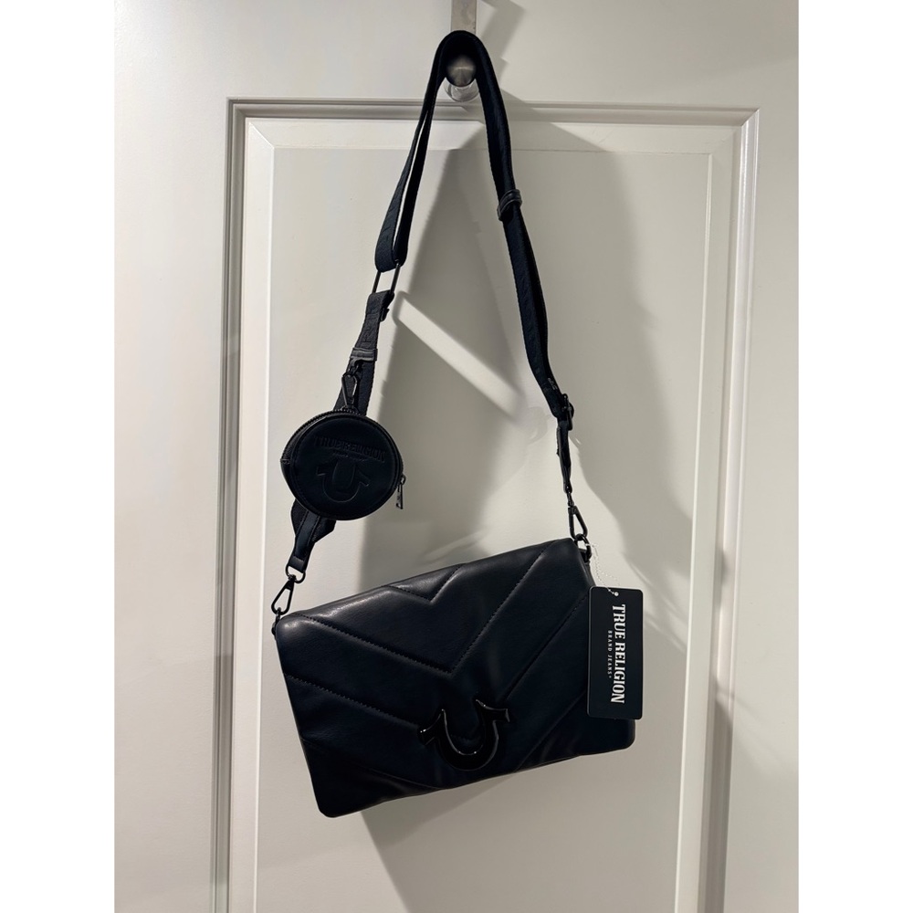 NWT True Religion Black Quilted Flap Crossbody Bag - Picture 2 of 4